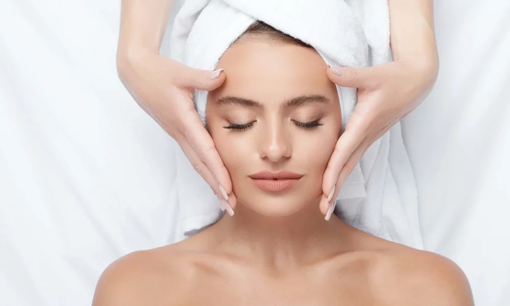 IS Clinical Facial in Sparta, NJ | Apres Beauty & Wellness